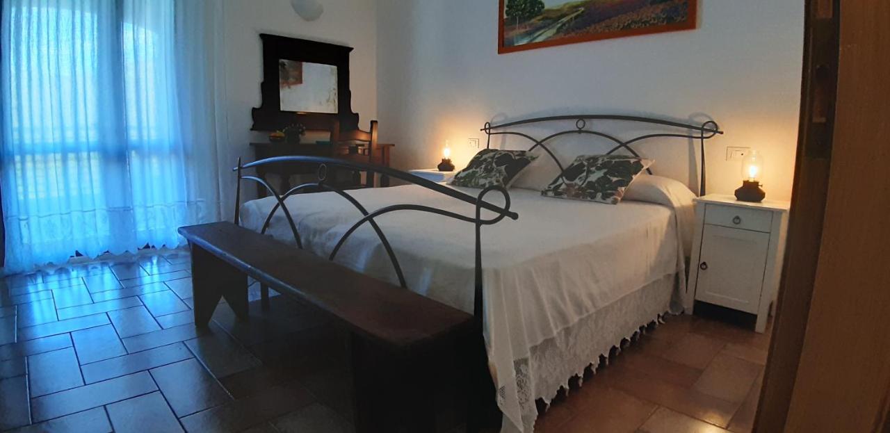 Agriturismo Pozzo Dei Cocci Villa Morleschio Luaran gambar